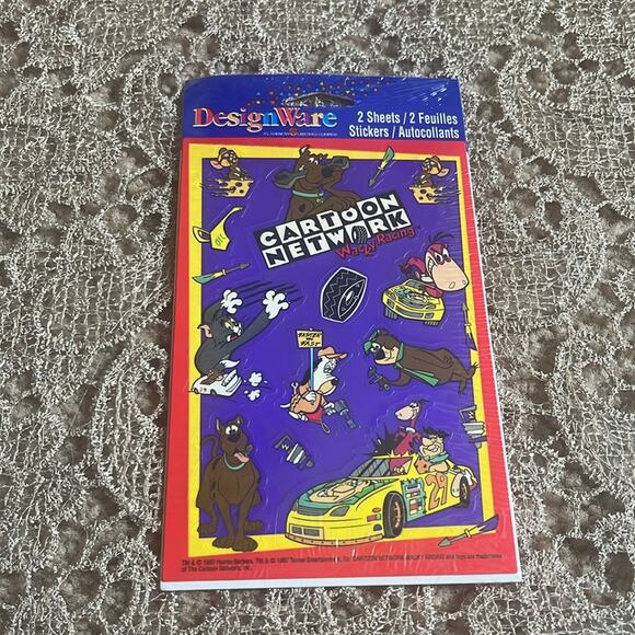 Designware Vintage Cartoon Network Vinyl Stickers - Scooby Fred Tom&Jerry - Picture 1 of 3